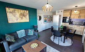 Chouette , Un Logement T3 Cozy Tout Proche Du Metro Et Parking Prive A Disposition